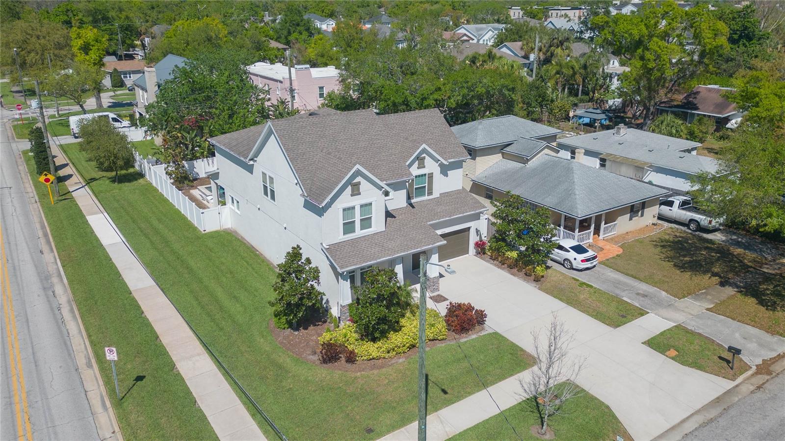 Image 62 of 74 For 3621 De Leon Street