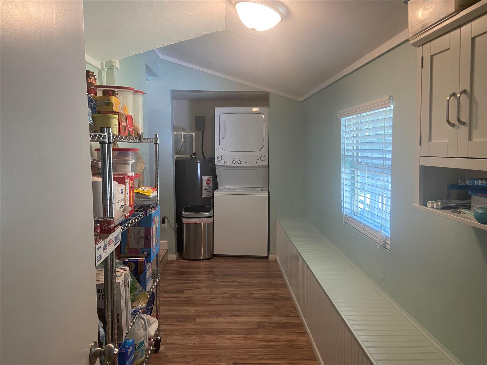 Image 7 of 11 For 630 29th Terrace