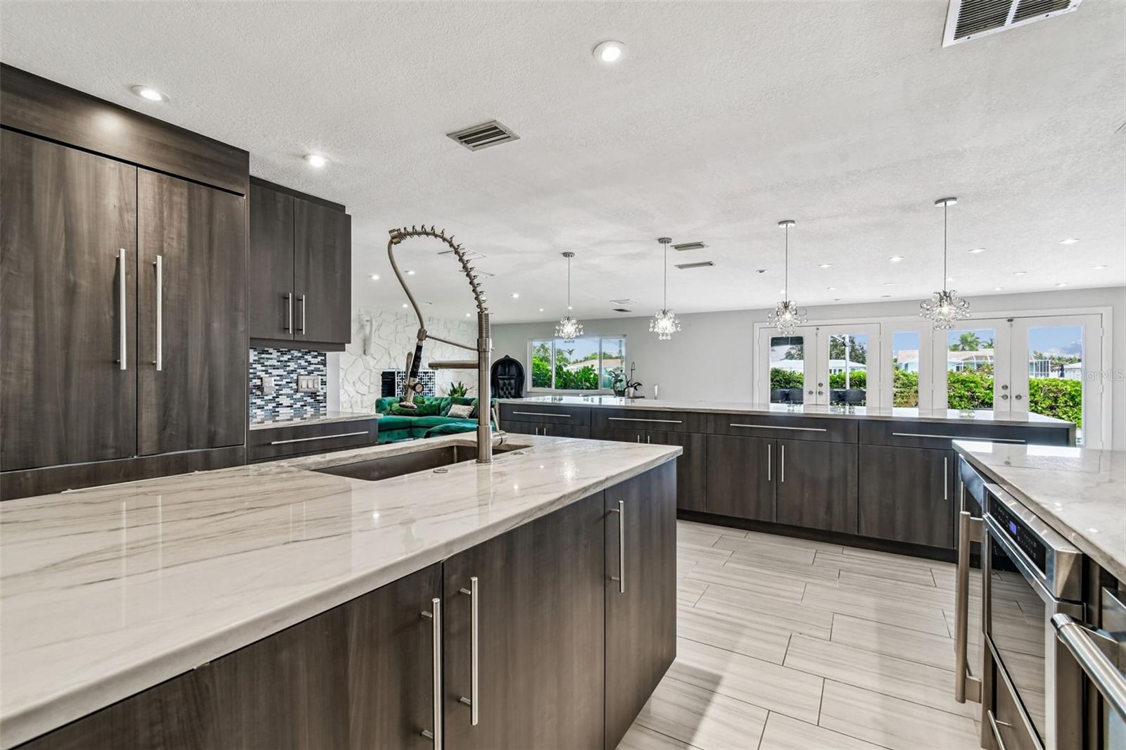 Image 31 of 100 For 221 Howard Drive