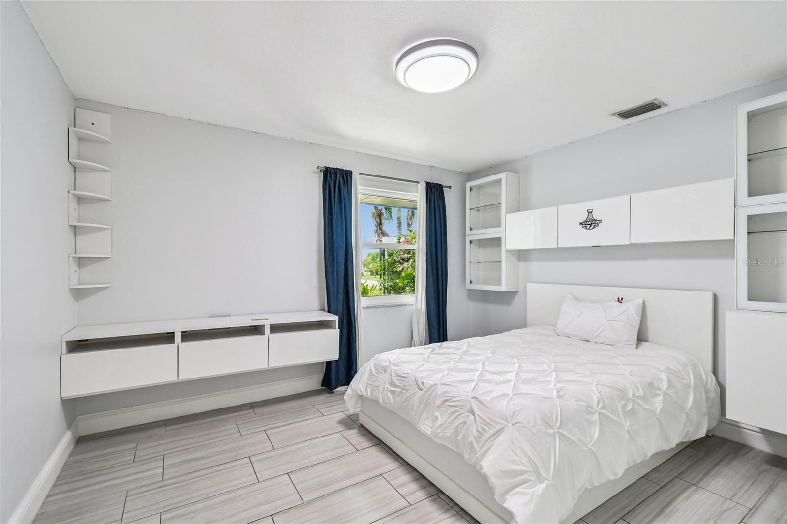 Image 48 of 100 For 221 Howard Drive