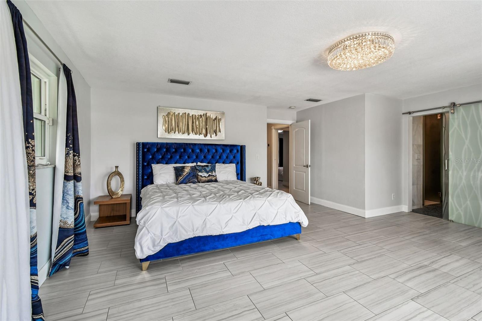 Image 53 of 100 For 221 Howard Drive