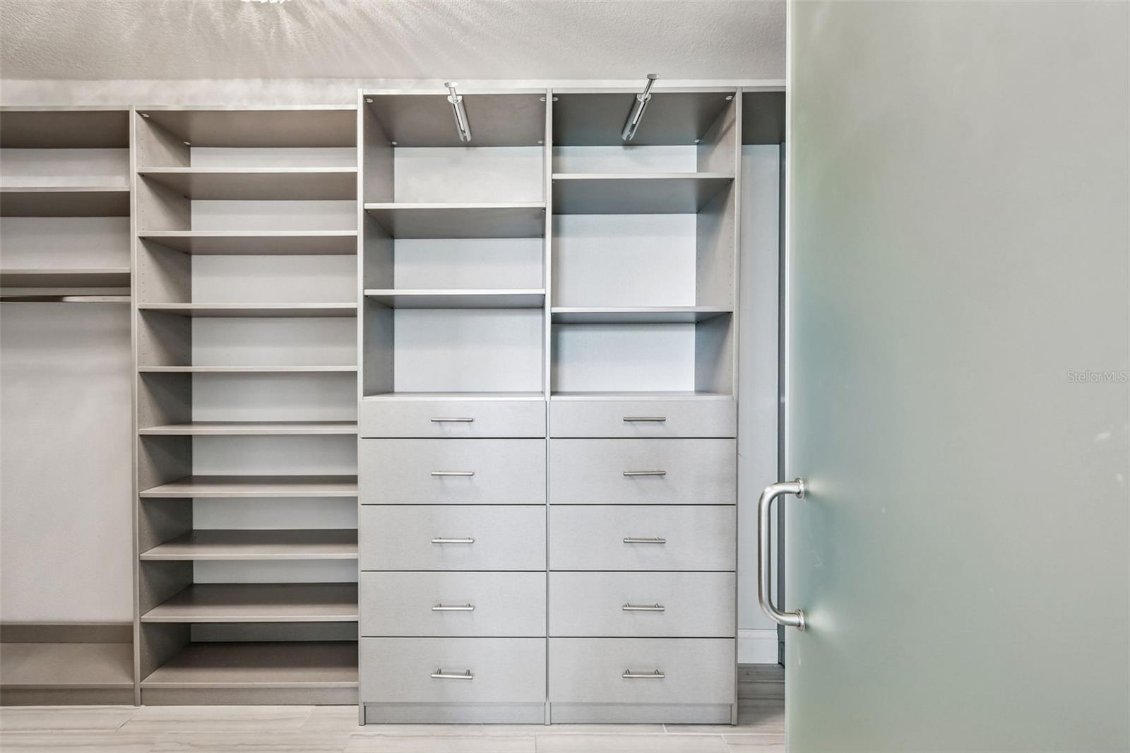 Image 61 of 100 For 221 Howard Drive