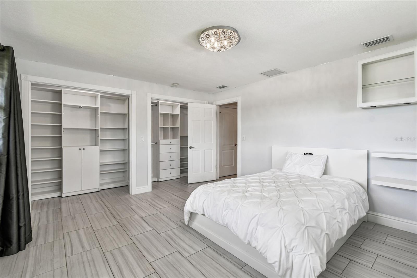 Image 71 of 100 For 221 Howard Drive