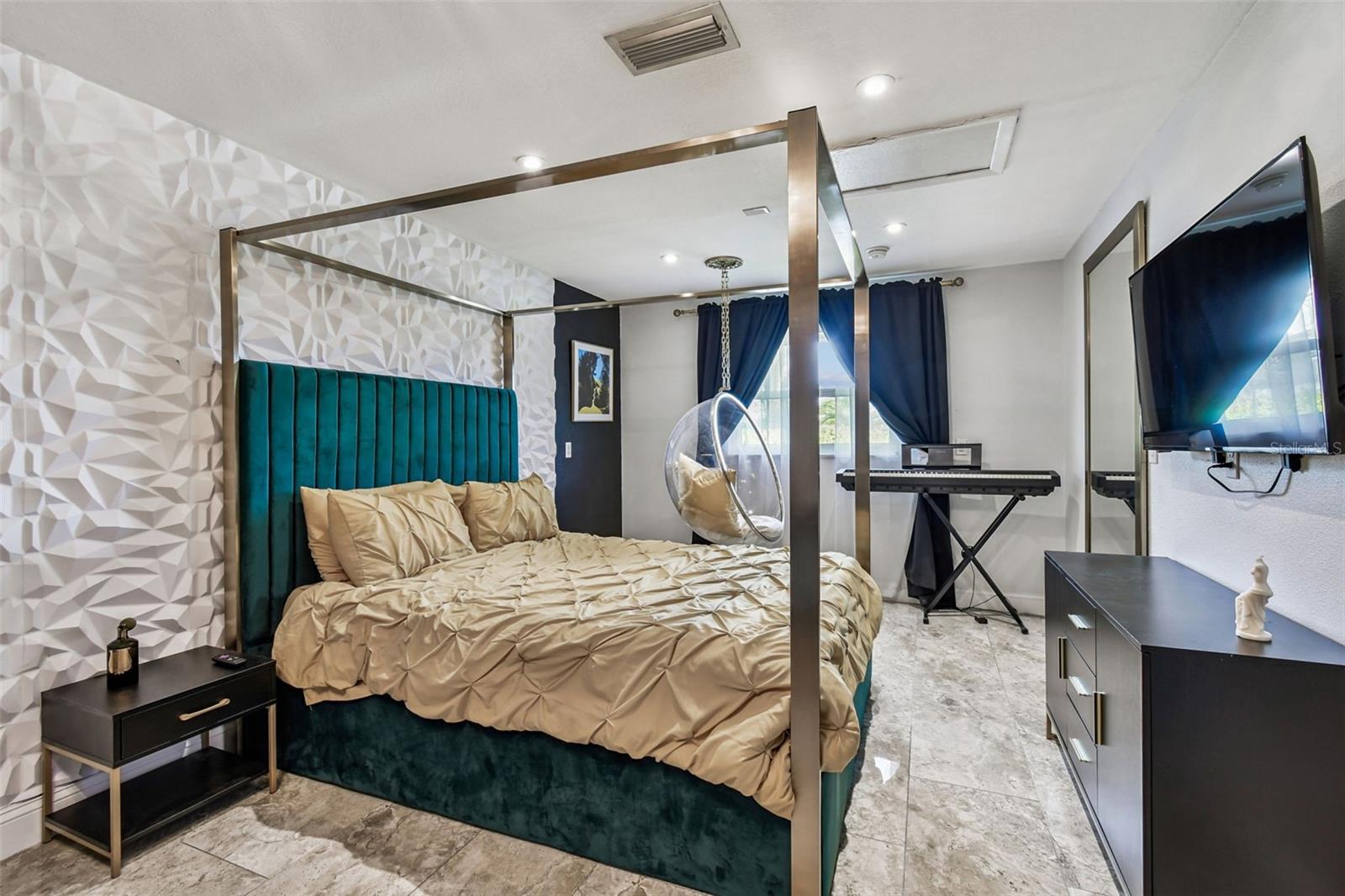 Image 78 of 100 For 221 Howard Drive