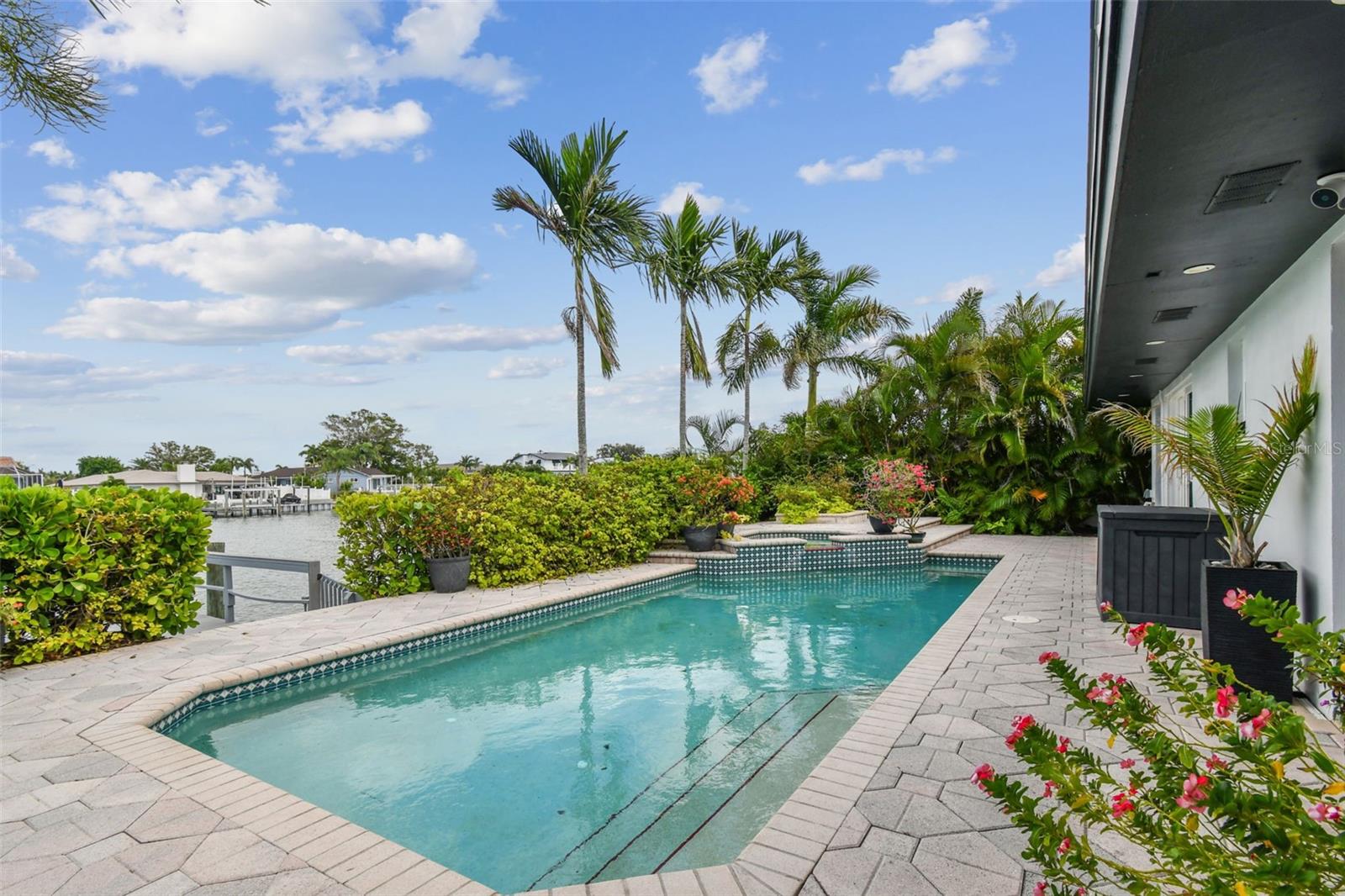 Image 81 of 100 For 221 Howard Drive