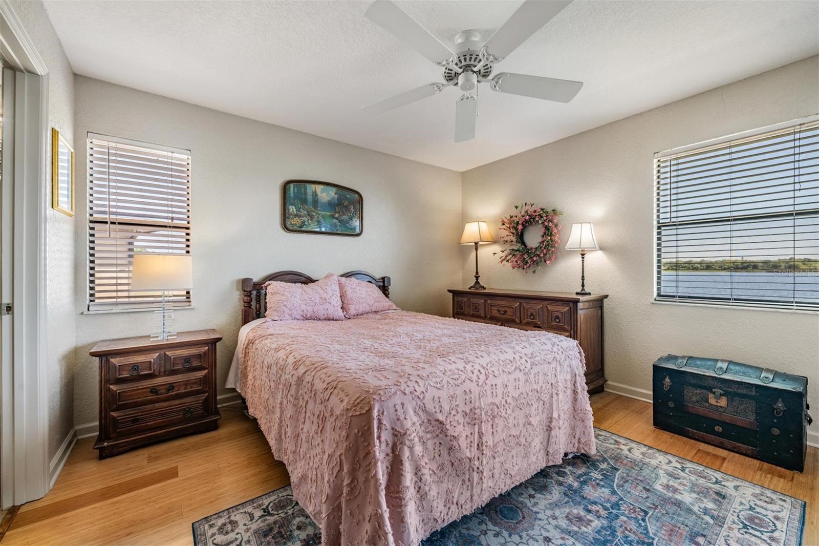 Image 10 of 38 For 10103 Sailwinds Boulevard N 201