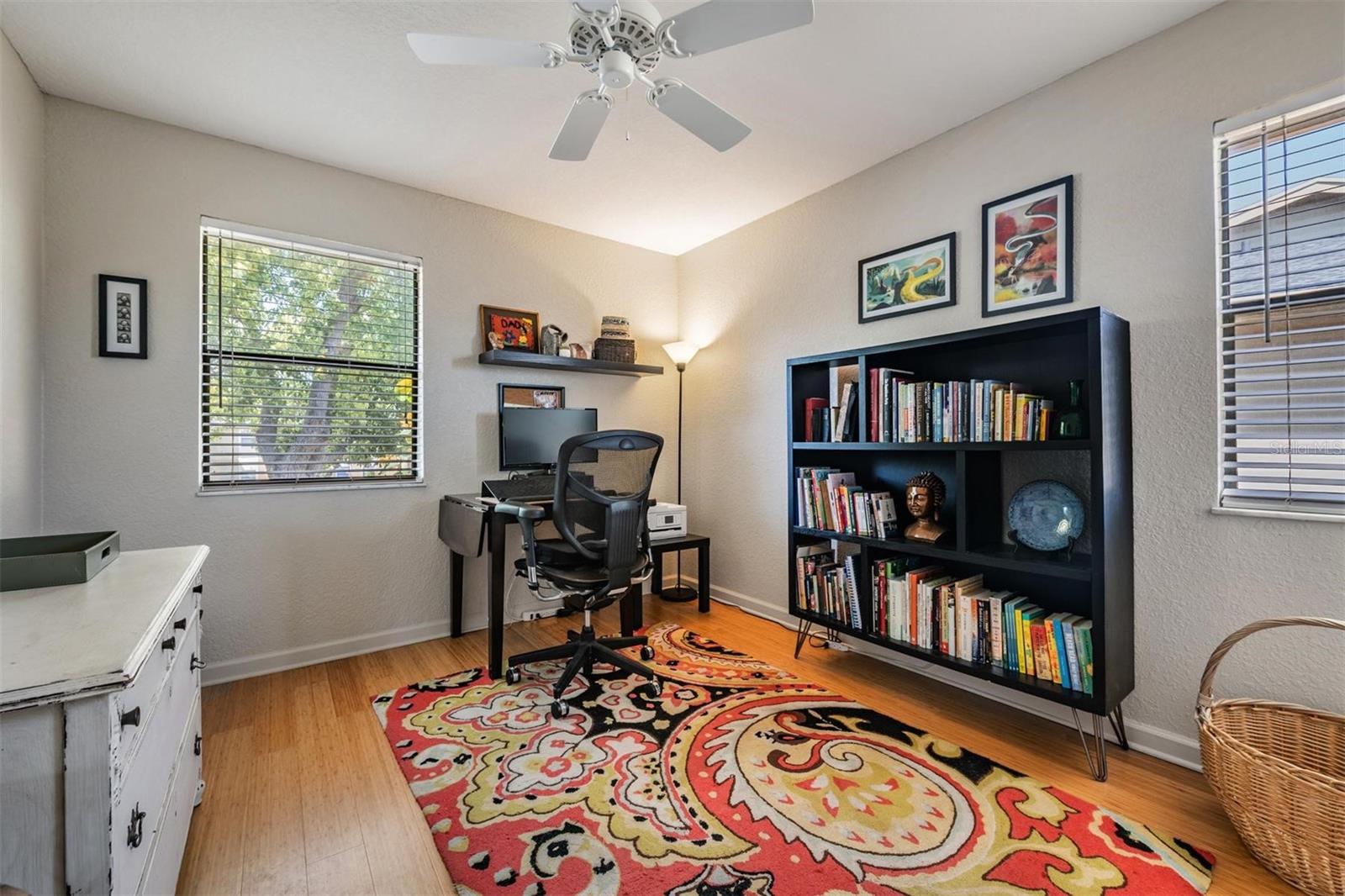 Image 18 of 38 For 10103 Sailwinds Boulevard N 201