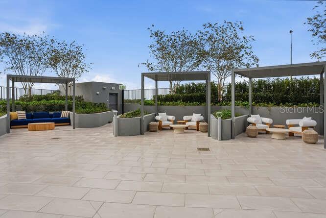 Image 21 of 36 For 3015 Ysabella Avenue 2103