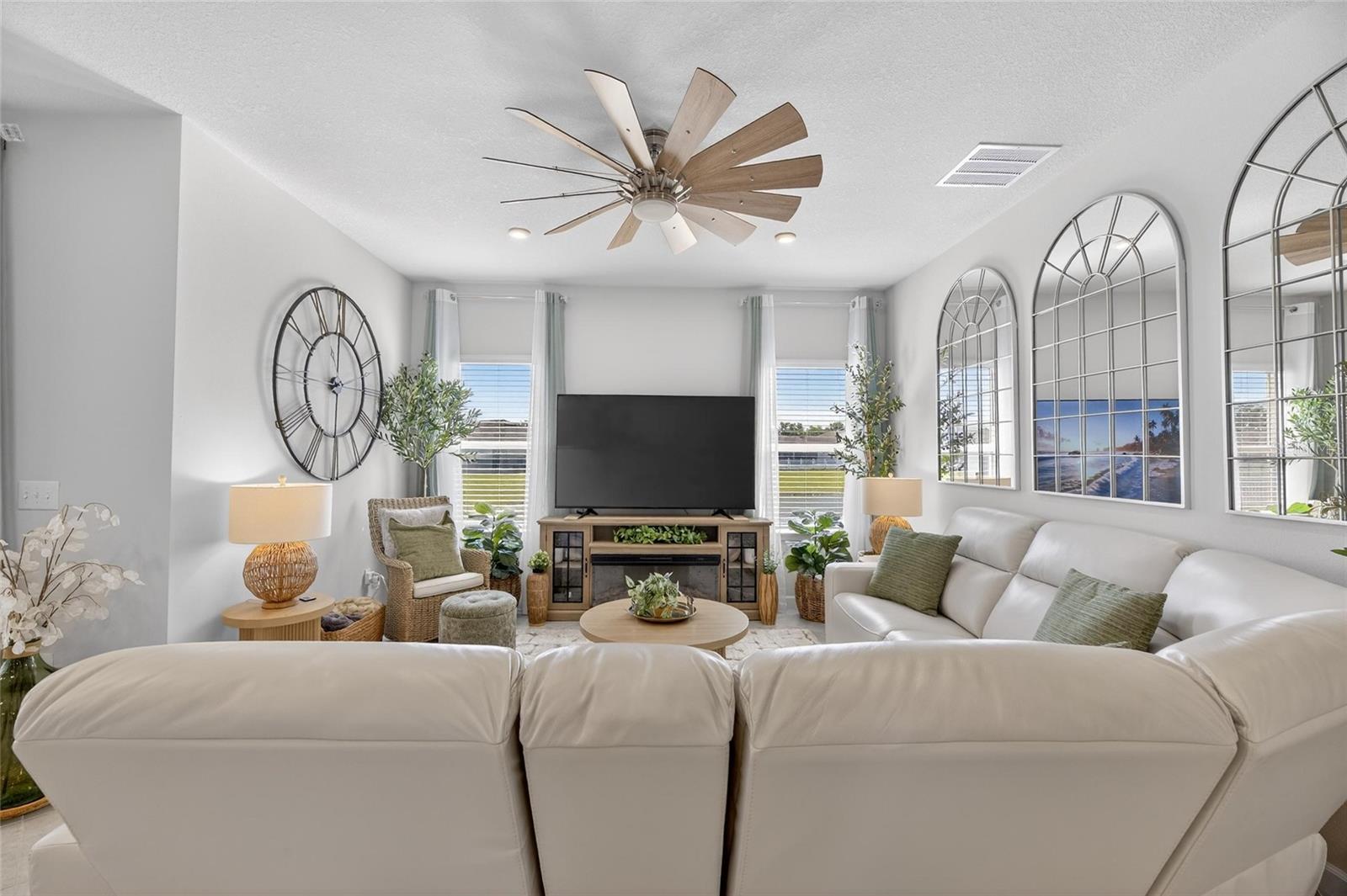 Image 27 of 57 For 6306 115th Avenue E