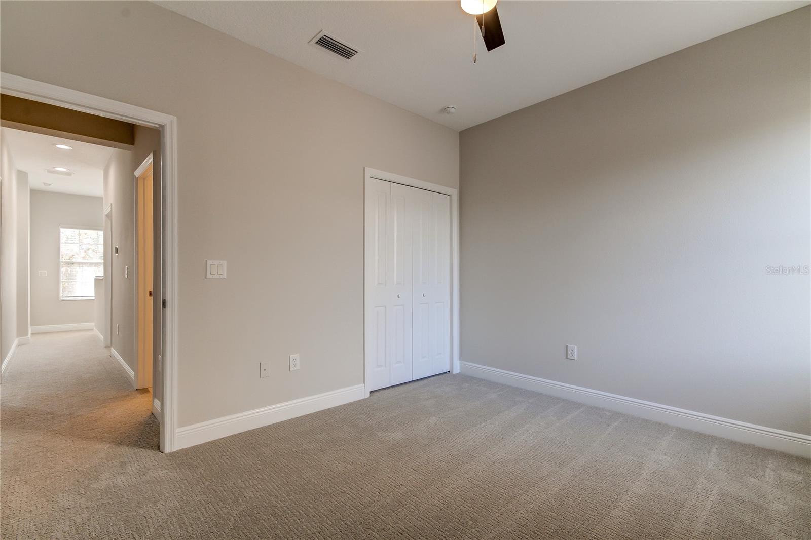 Image 15 of 55 For 14606 Bournemouth Road