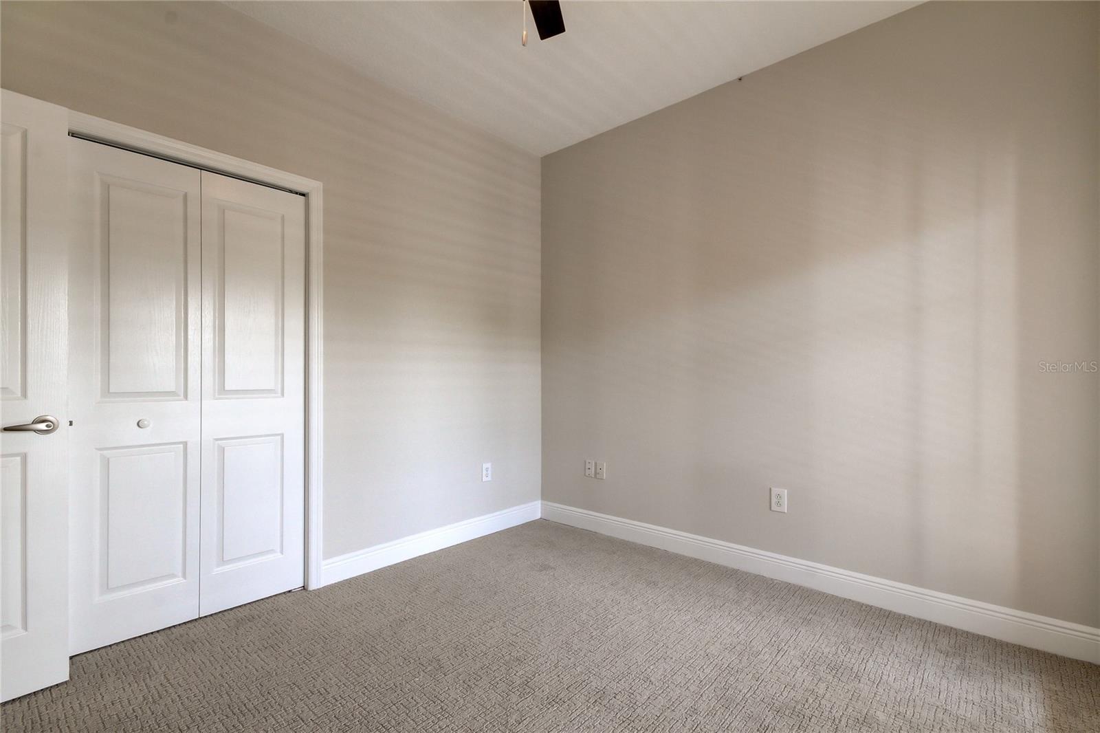 Image 21 of 55 For 14606 Bournemouth Road