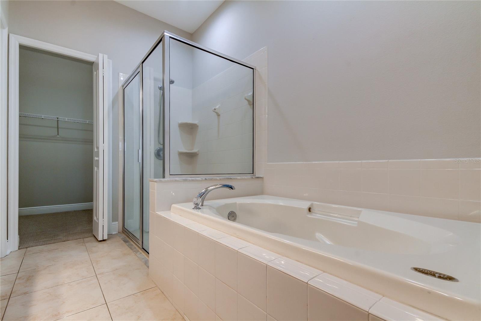 Image 24 of 55 For 14606 Bournemouth Road