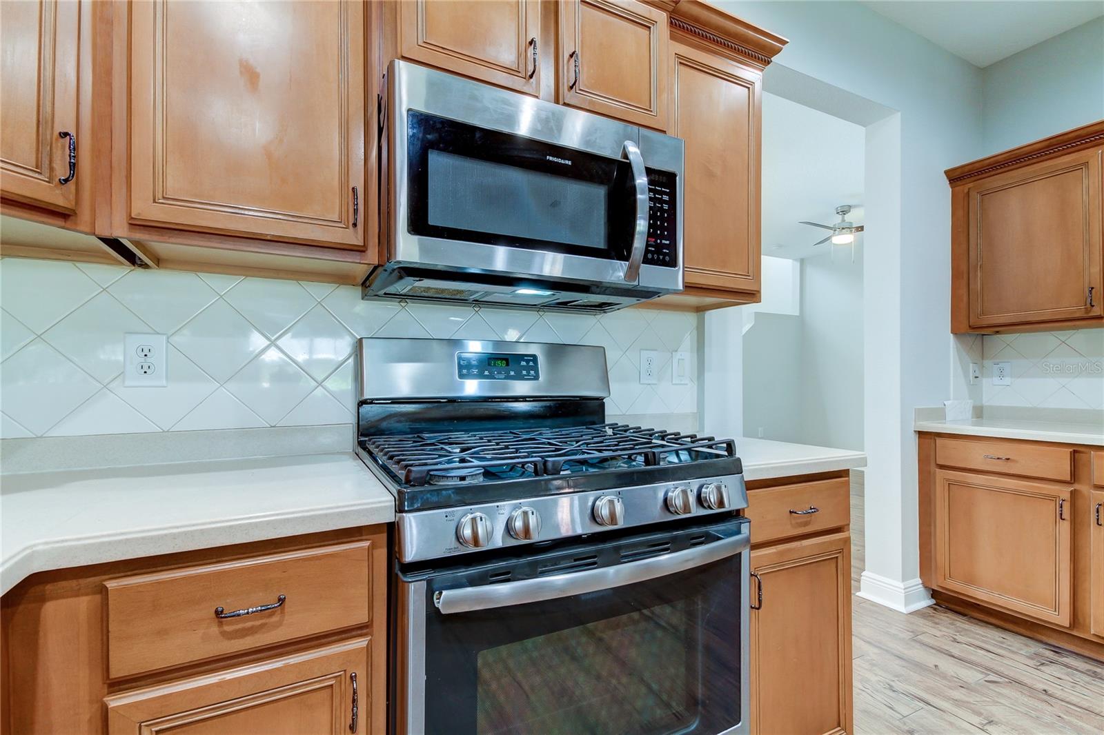 Image 35 of 55 For 14606 Bournemouth Road