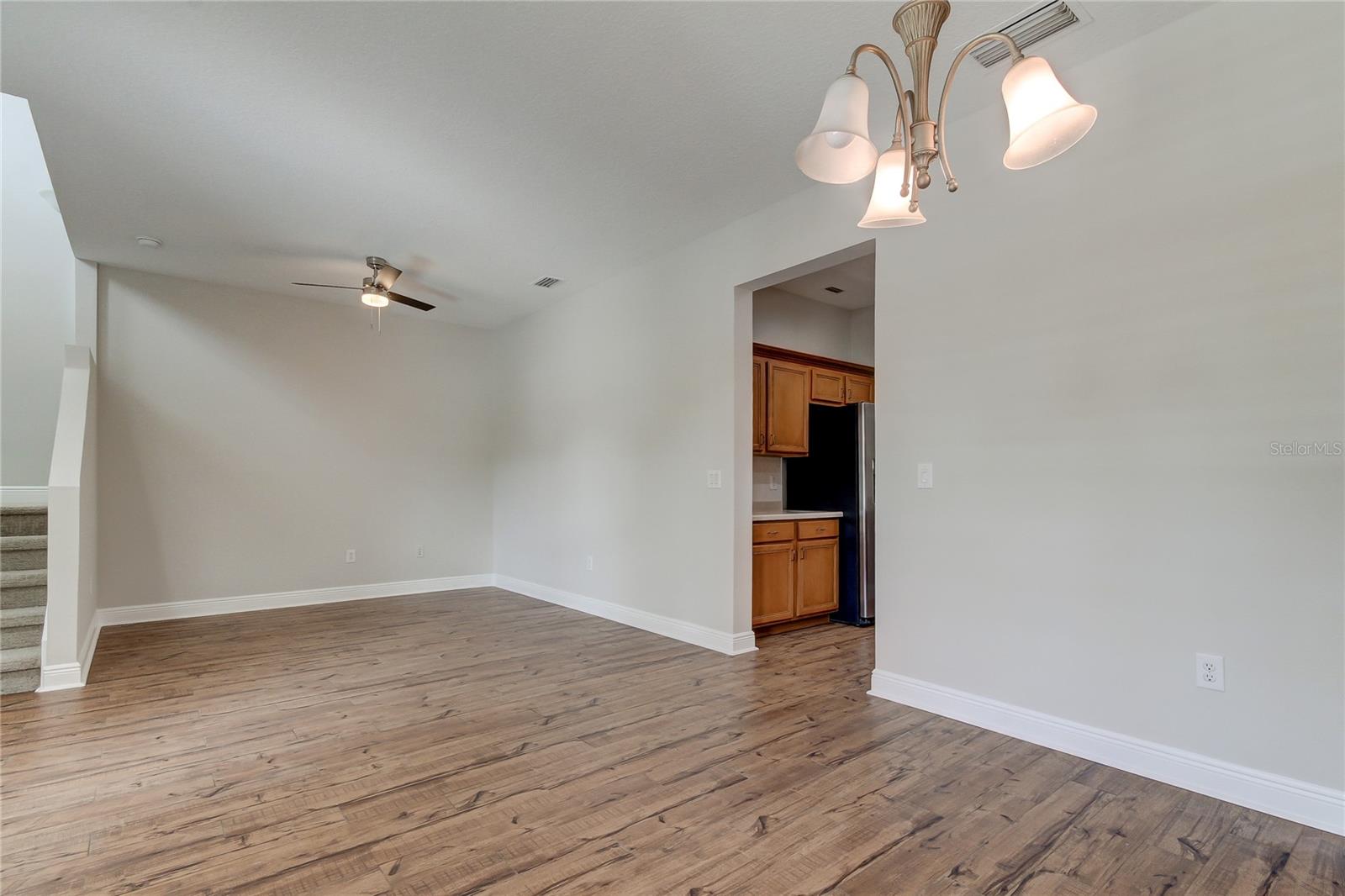 Image 40 of 55 For 14606 Bournemouth Road