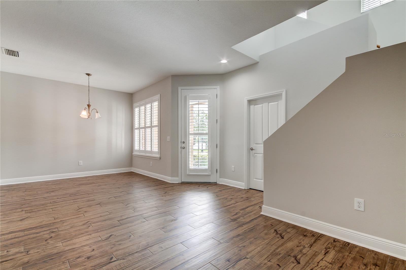 Image 45 of 55 For 14606 Bournemouth Road