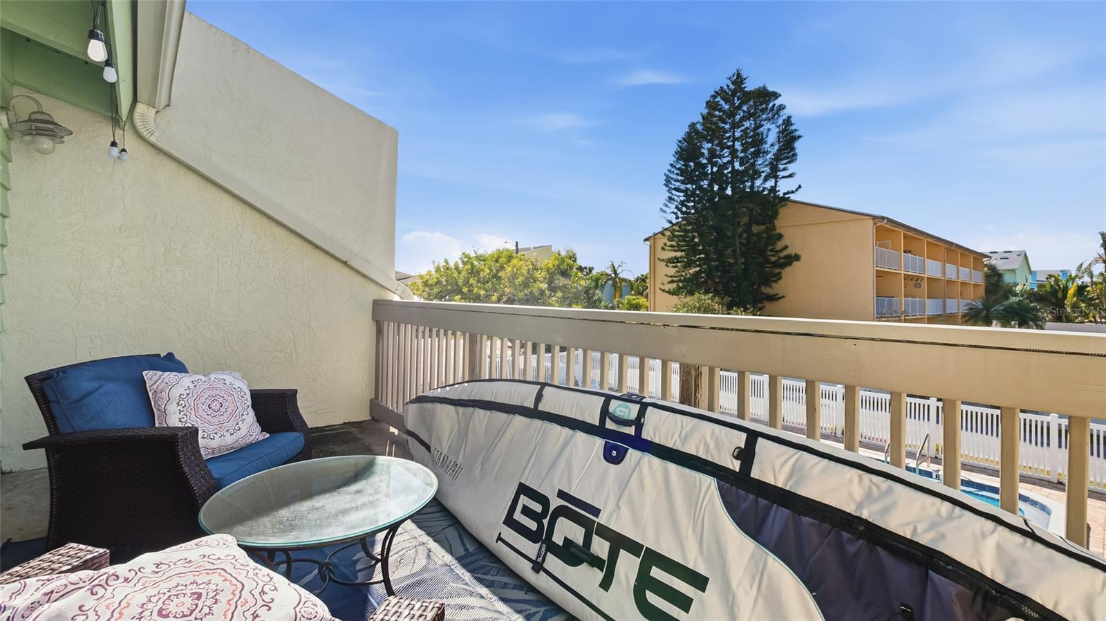 Image 14 of 34 For 318 Windrush Boulevard 9