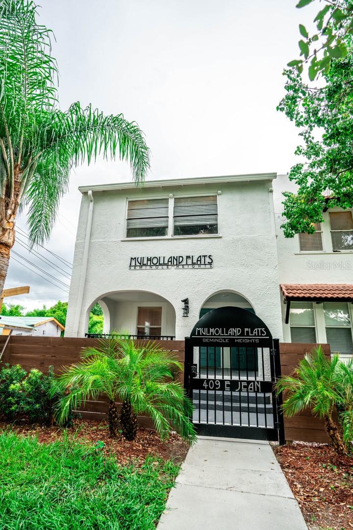 Image 2 of 30 For 409 Jean Street 4