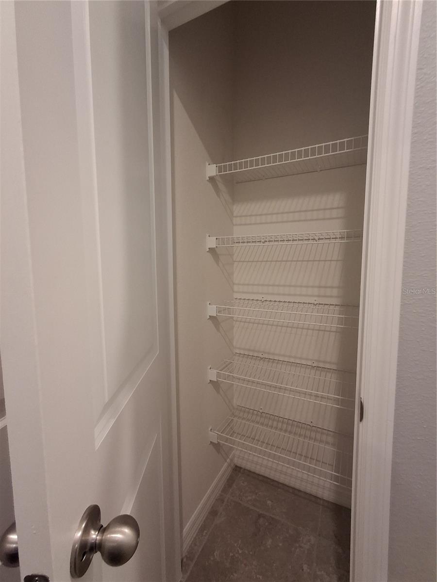 Image 26 of 39 For 7891 Stonebrook Circle