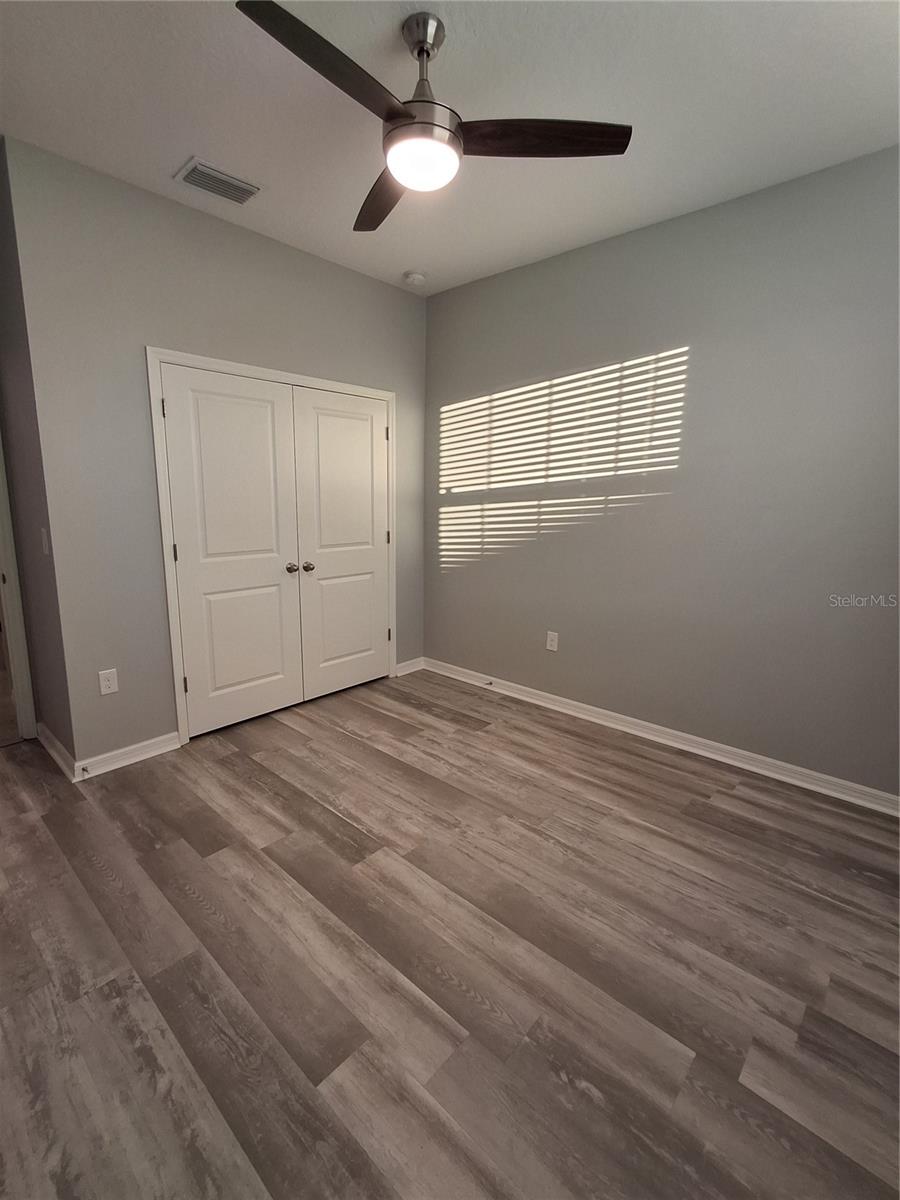 Image 28 of 39 For 7891 Stonebrook Circle