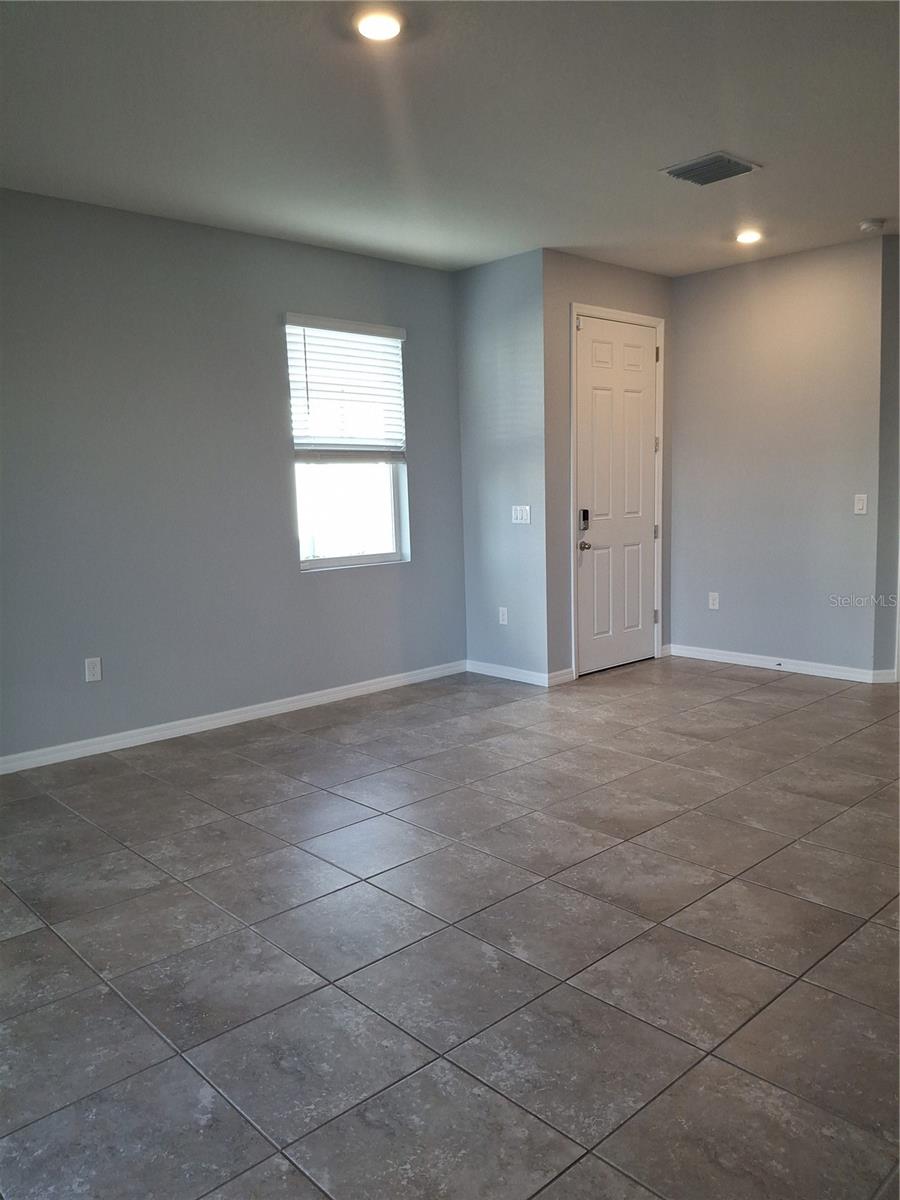 Image 30 of 39 For 7891 Stonebrook Circle