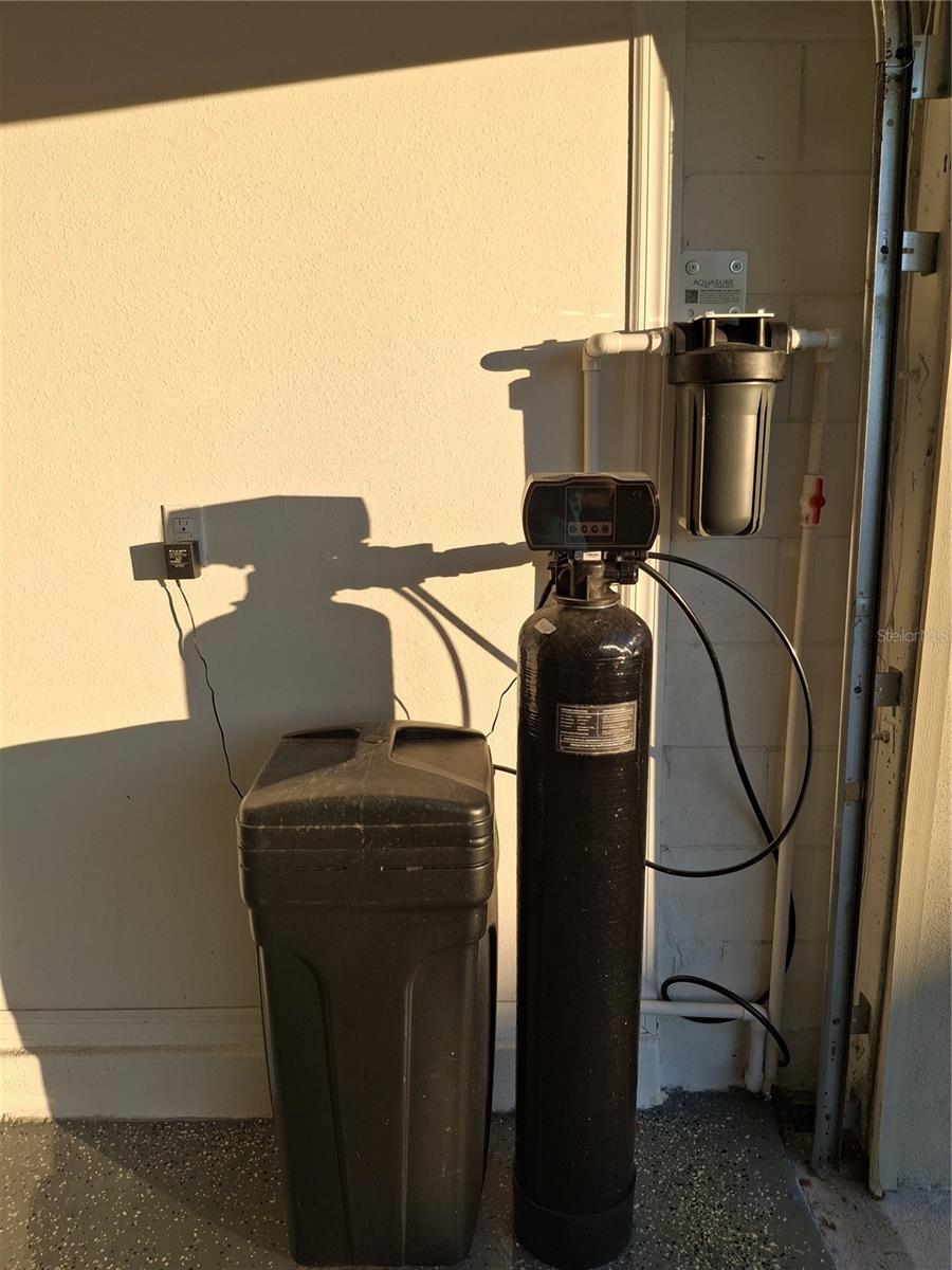 Image 38 of 39 For 7891 Stonebrook Circle