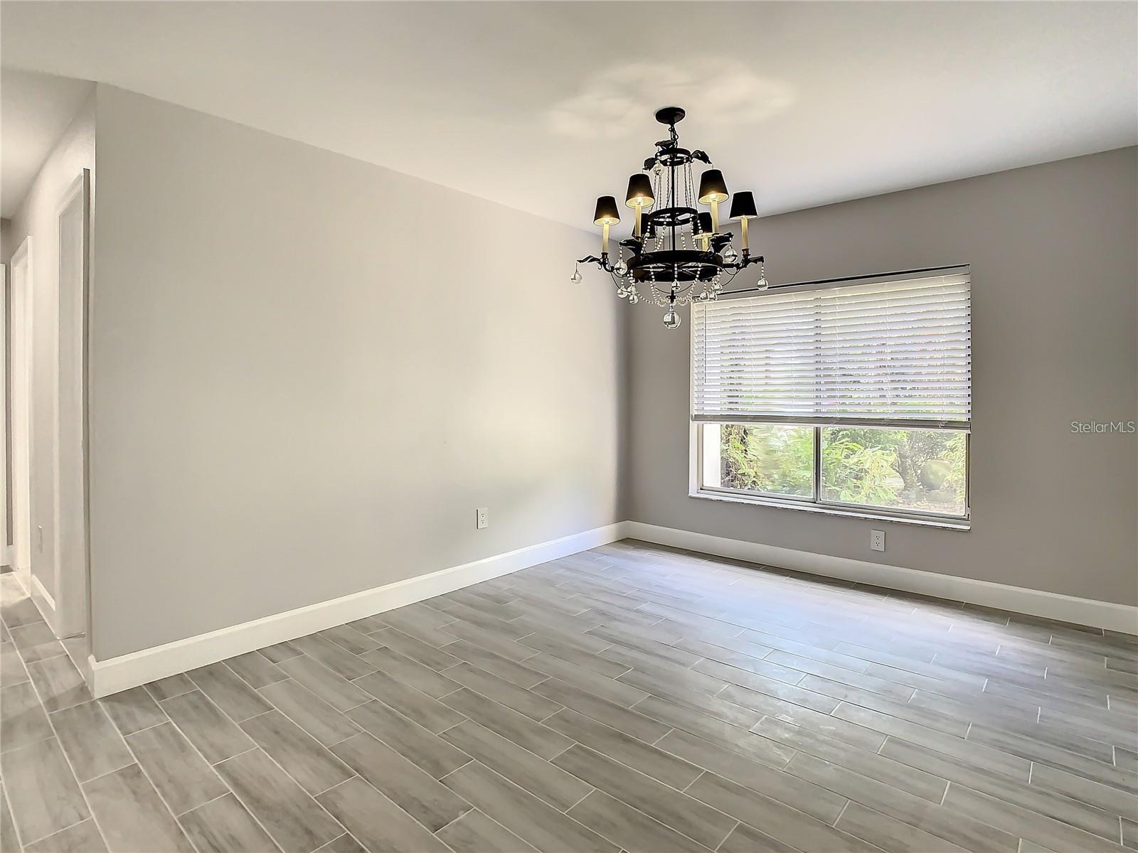 Image 10 of 53 For 6708 Yardley Way