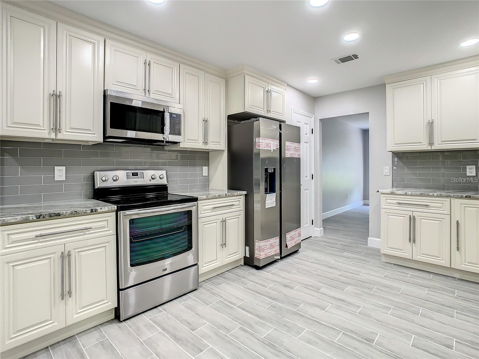 Image 12 of 53 For 6708 Yardley Way