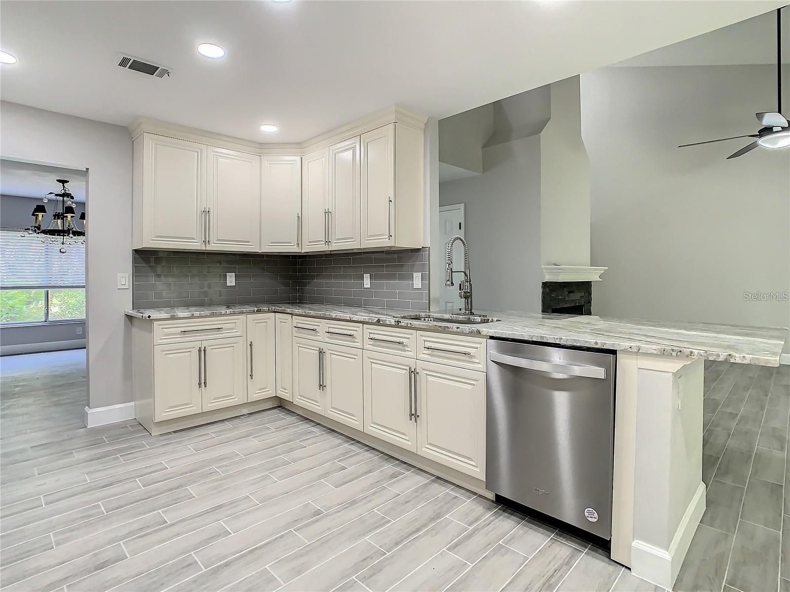 Image 14 of 53 For 6708 Yardley Way