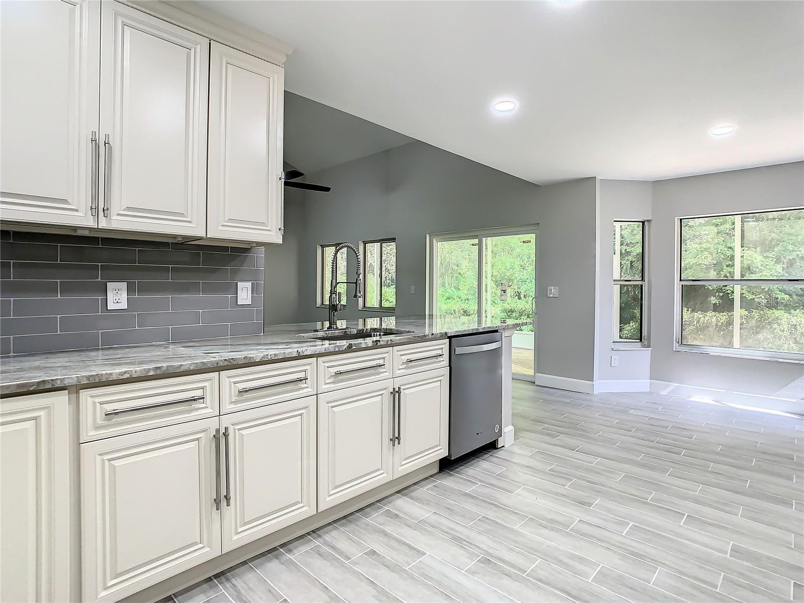 Image 15 of 53 For 6708 Yardley Way