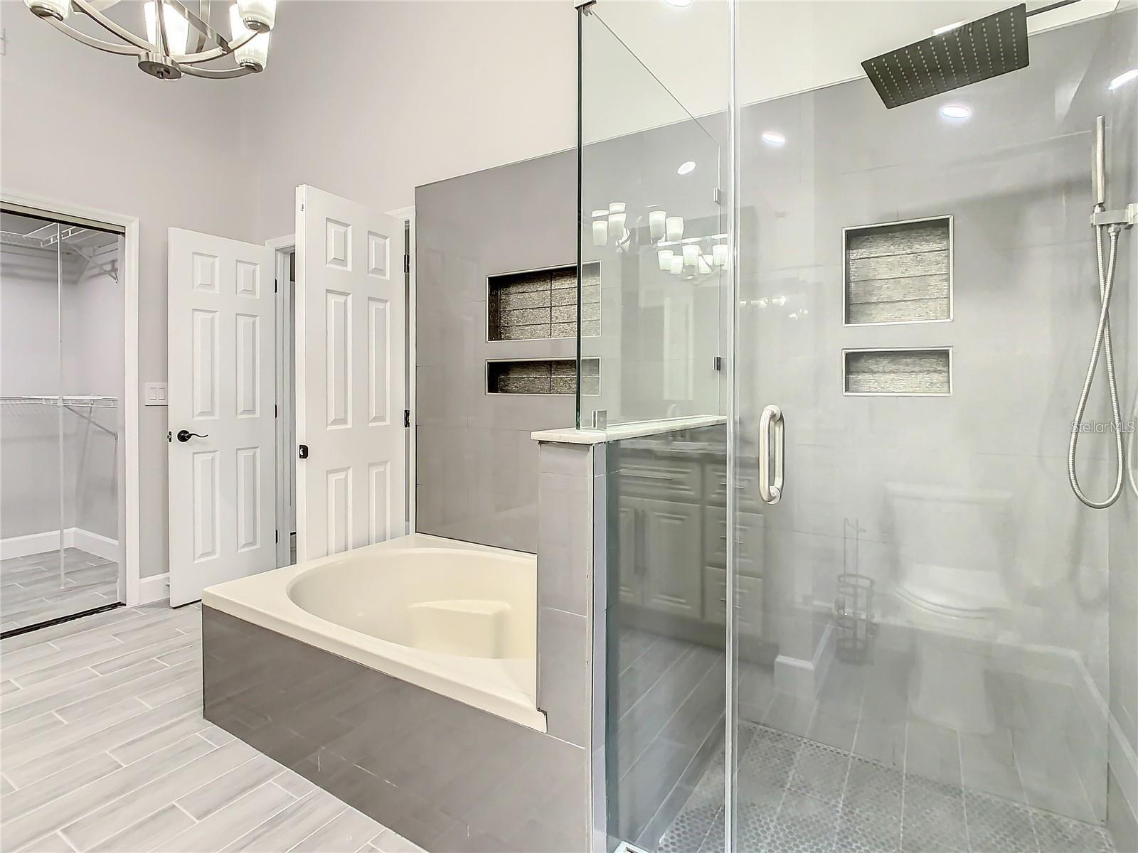 Image 34 of 53 For 6708 Yardley Way