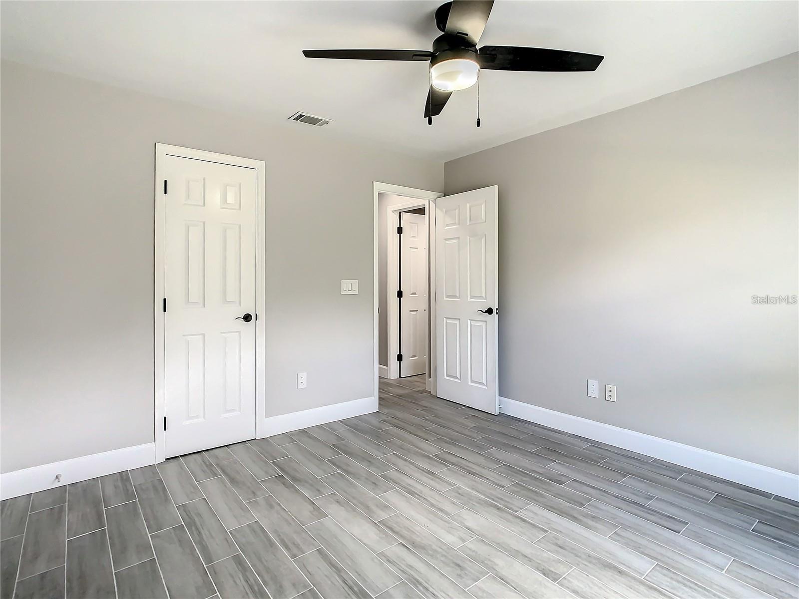 Image 43 of 53 For 6708 Yardley Way