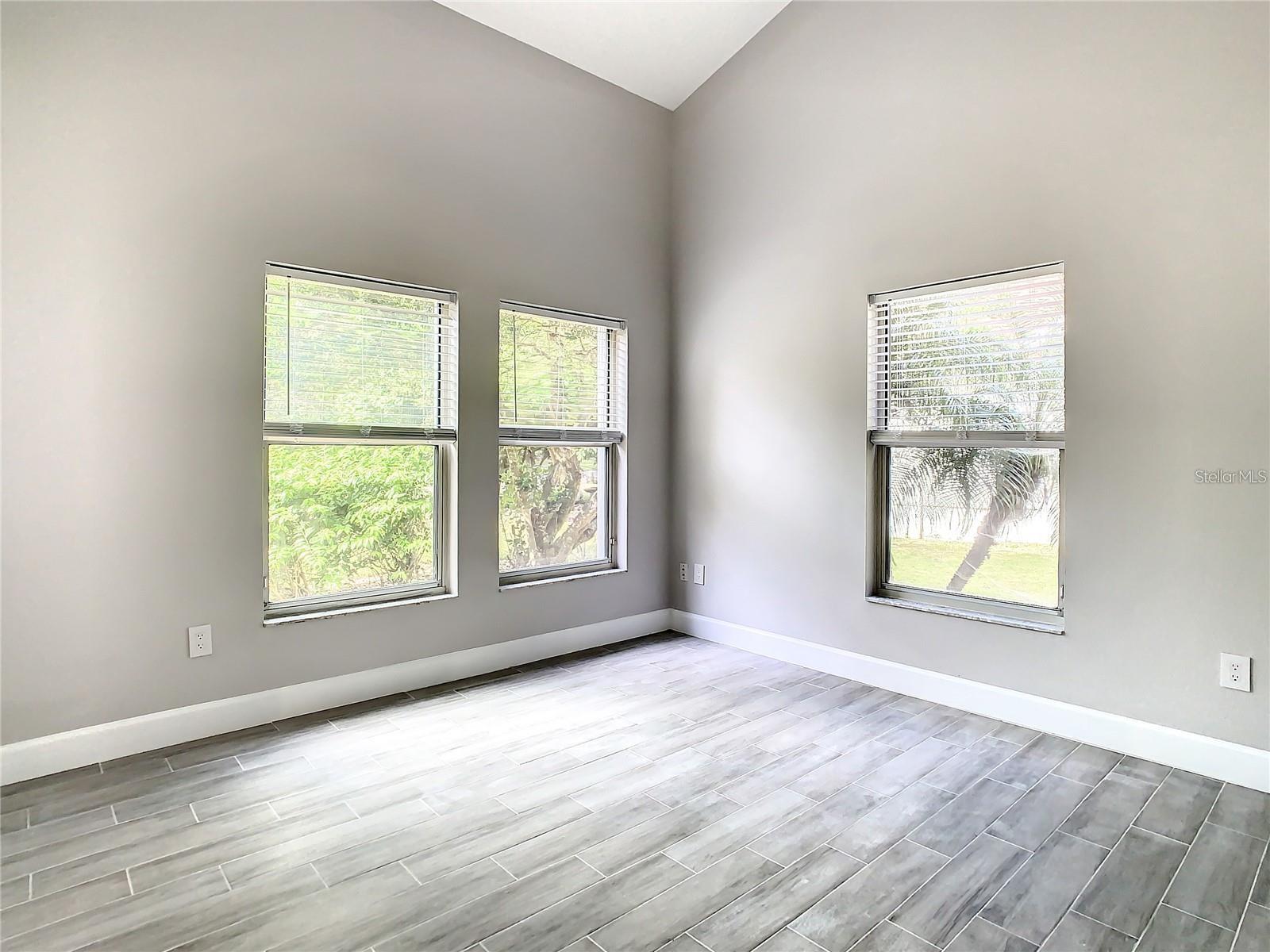 Image 5 of 53 For 6708 Yardley Way