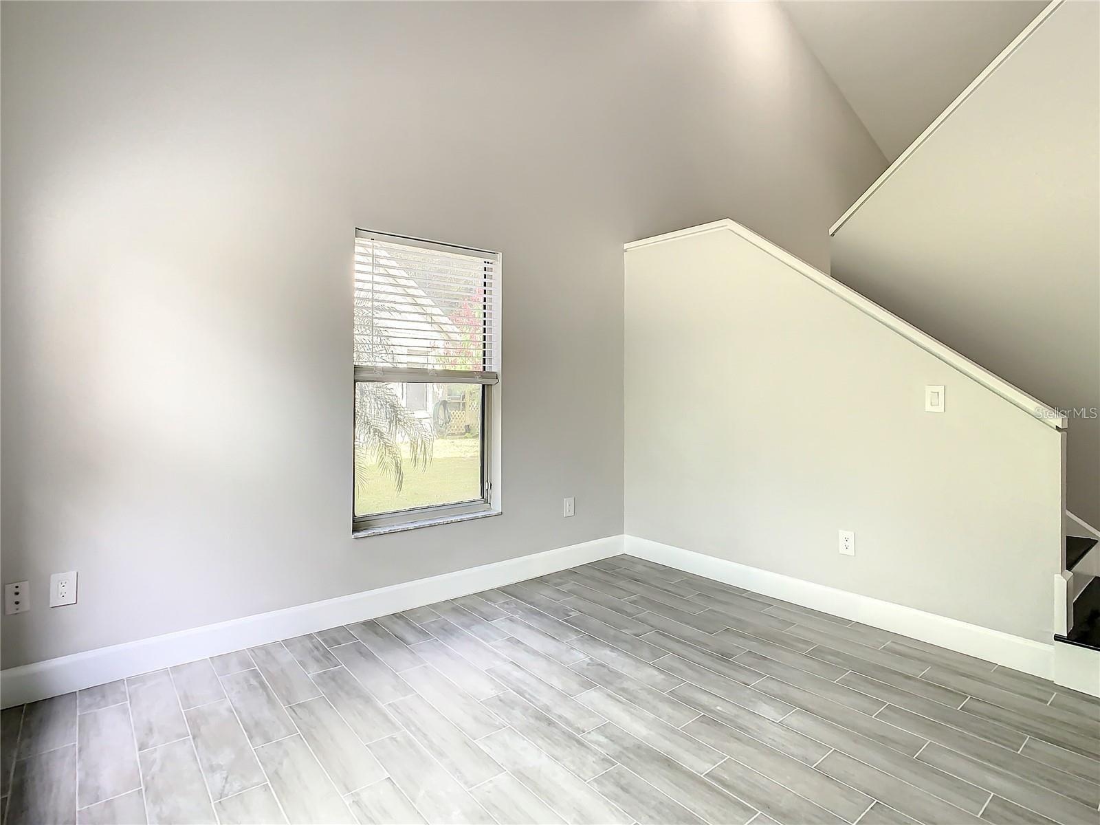 Image 6 of 53 For 6708 Yardley Way