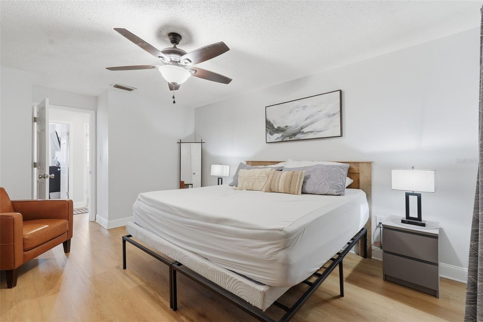 Image 13 of 55 For 12762 98th Street