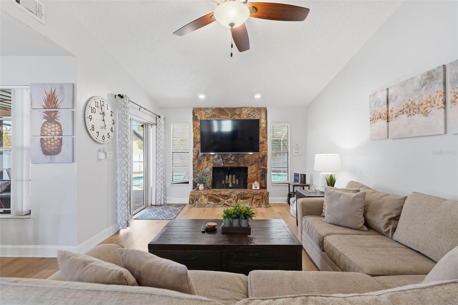 Image 19 of 55 For 12762 98th Street