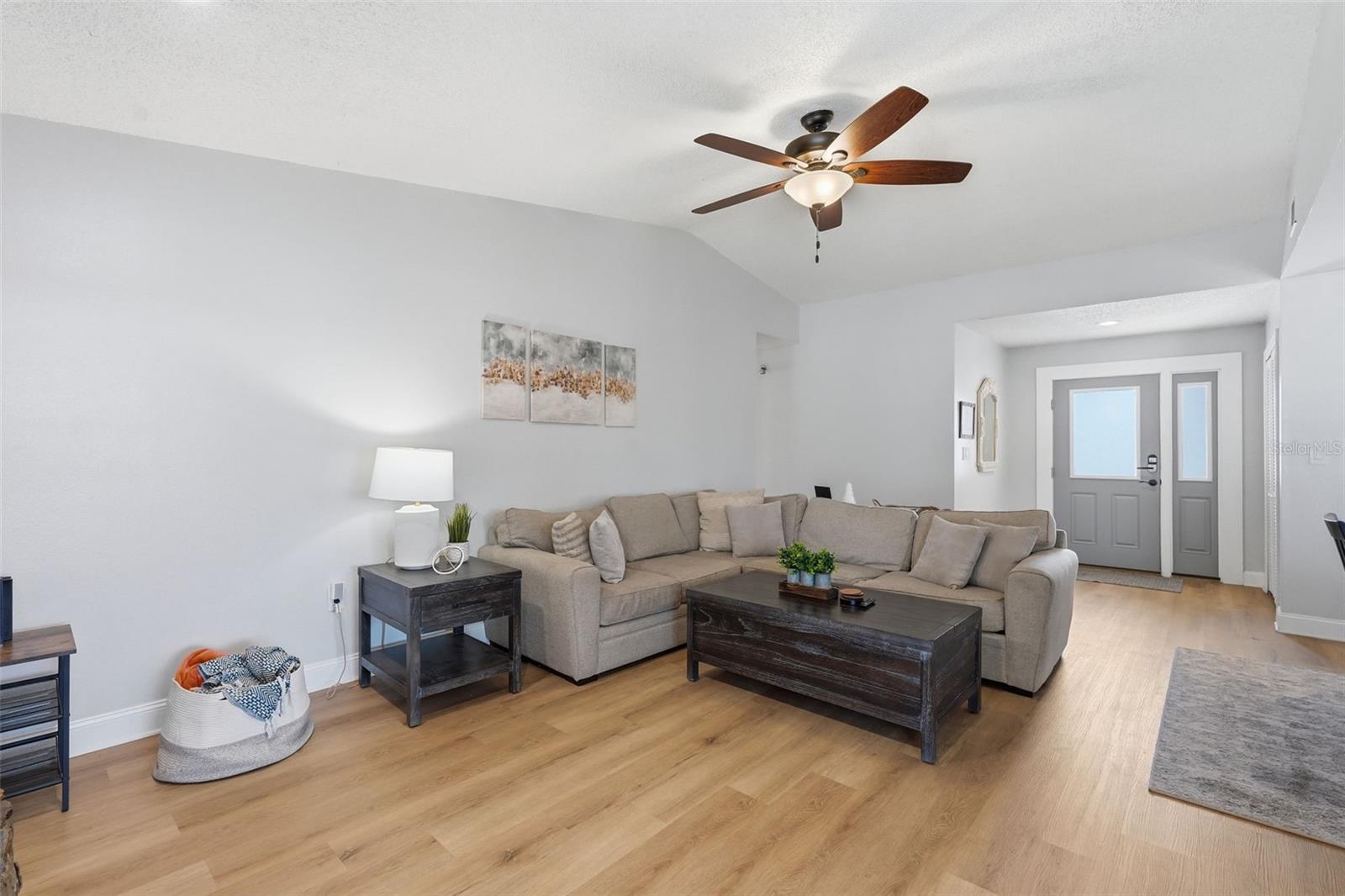 Image 21 of 55 For 12762 98th Street