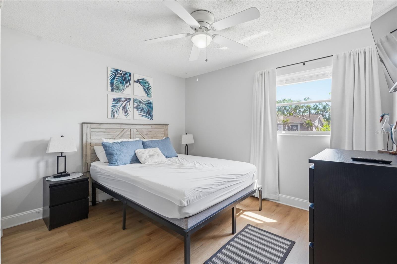 Image 8 of 55 For 12762 98th Street