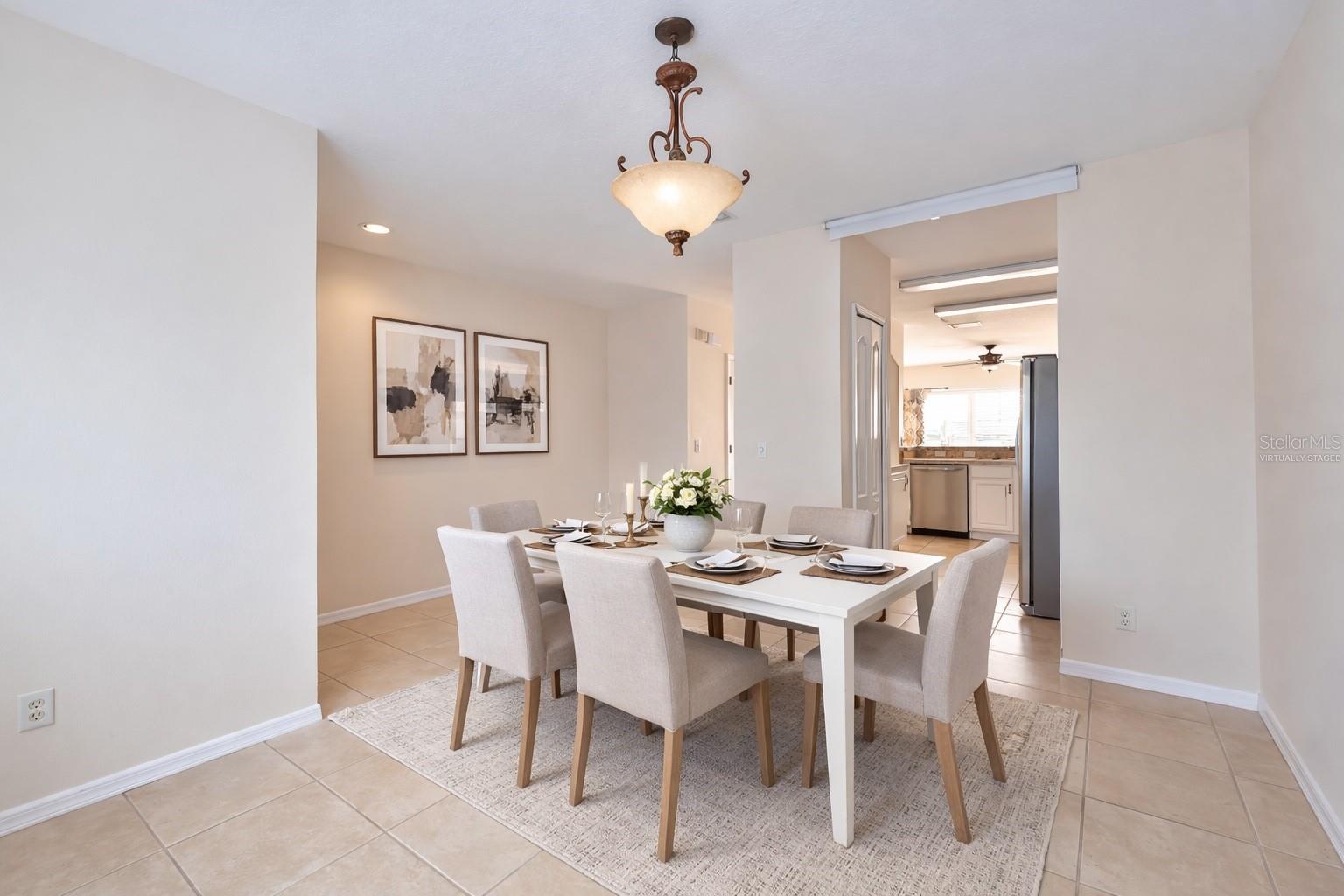 Image 4 of 53 For 15843 Fishhawk View Drive