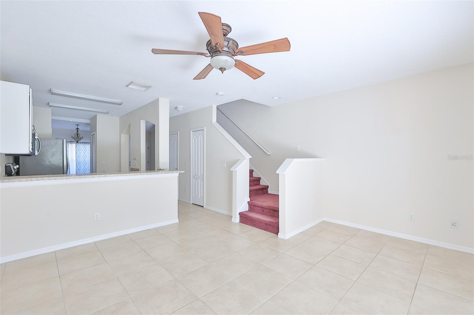 Image 7 of 53 For 15843 Fishhawk View Drive