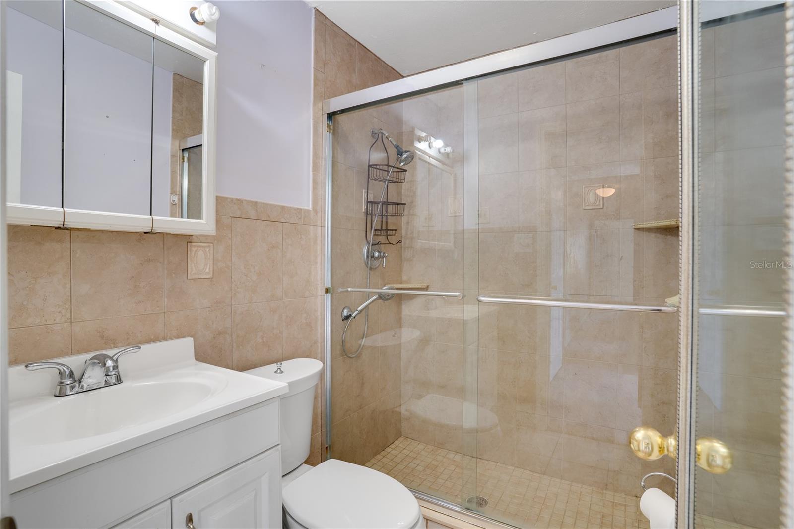 Image 19 of 37 For 2817 49th Street N