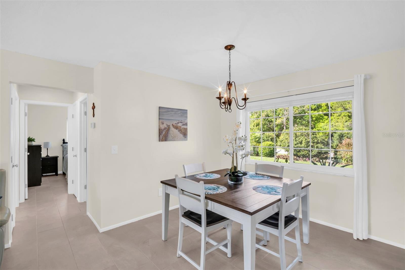 Image 20 of 57 For 2869 Doone Circle