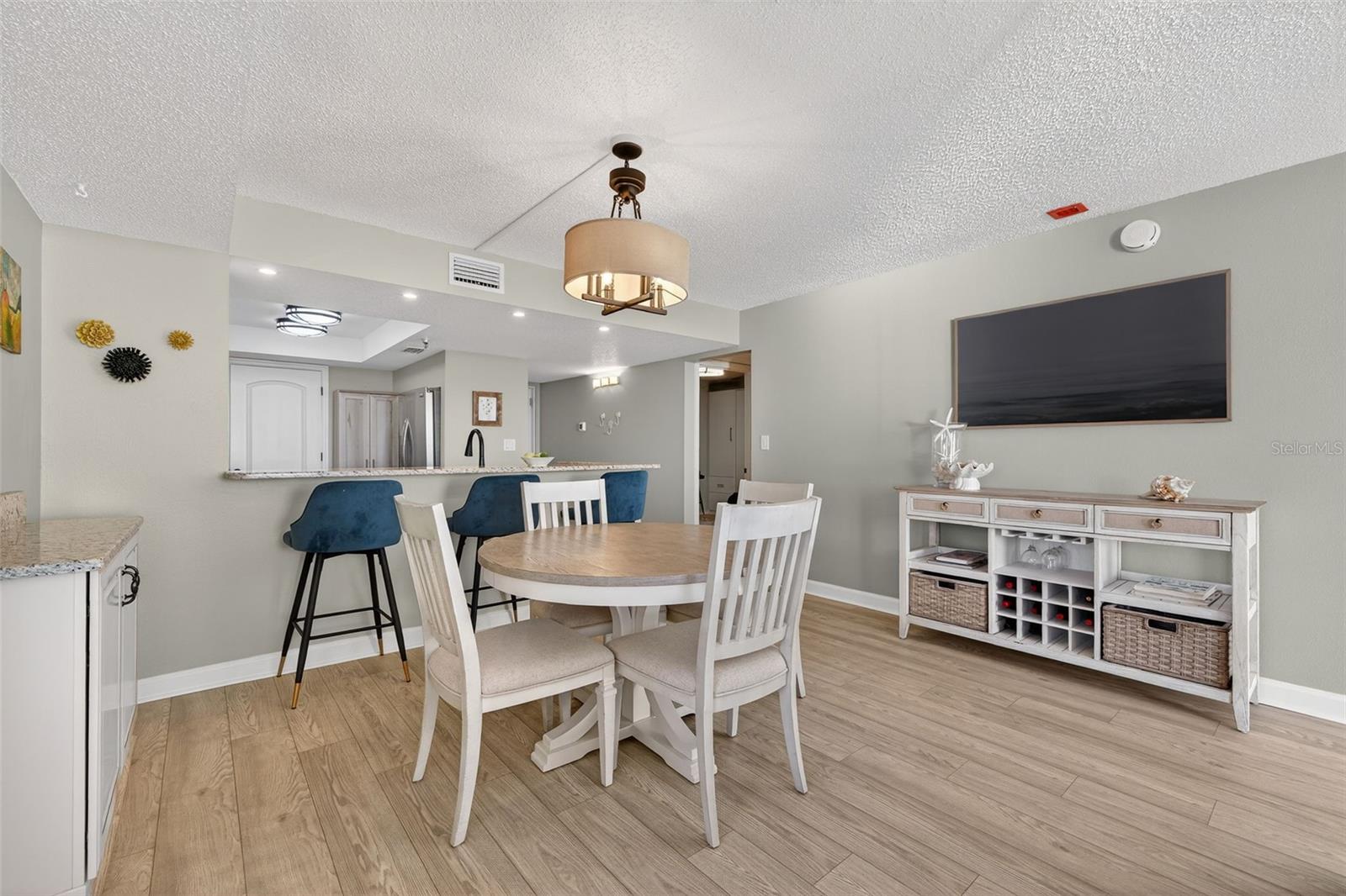 Image 16 of 43 For 15316 Gulf Boulevard 903