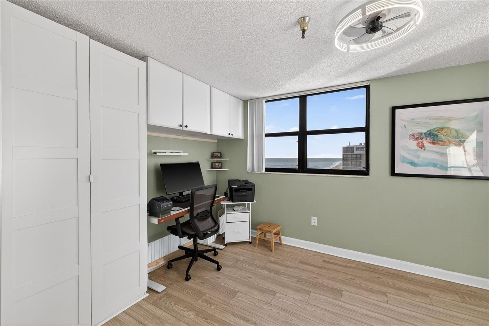 Image 25 of 43 For 15316 Gulf Boulevard 903