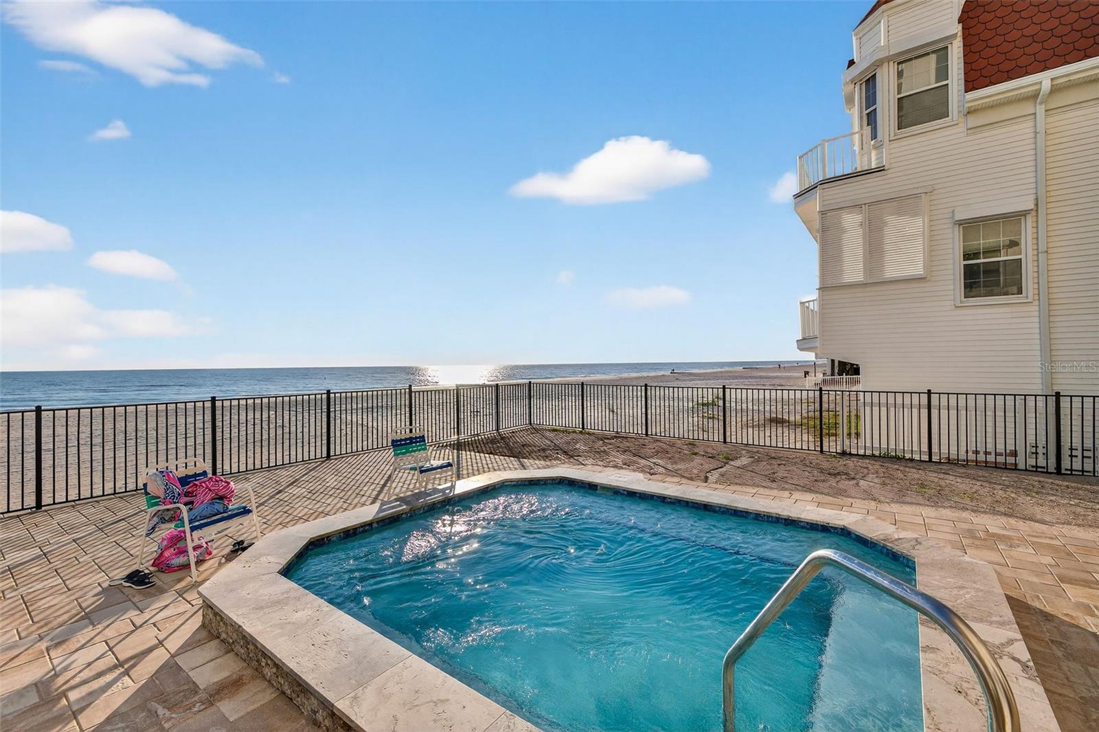 Image 29 of 43 For 15316 Gulf Boulevard 903