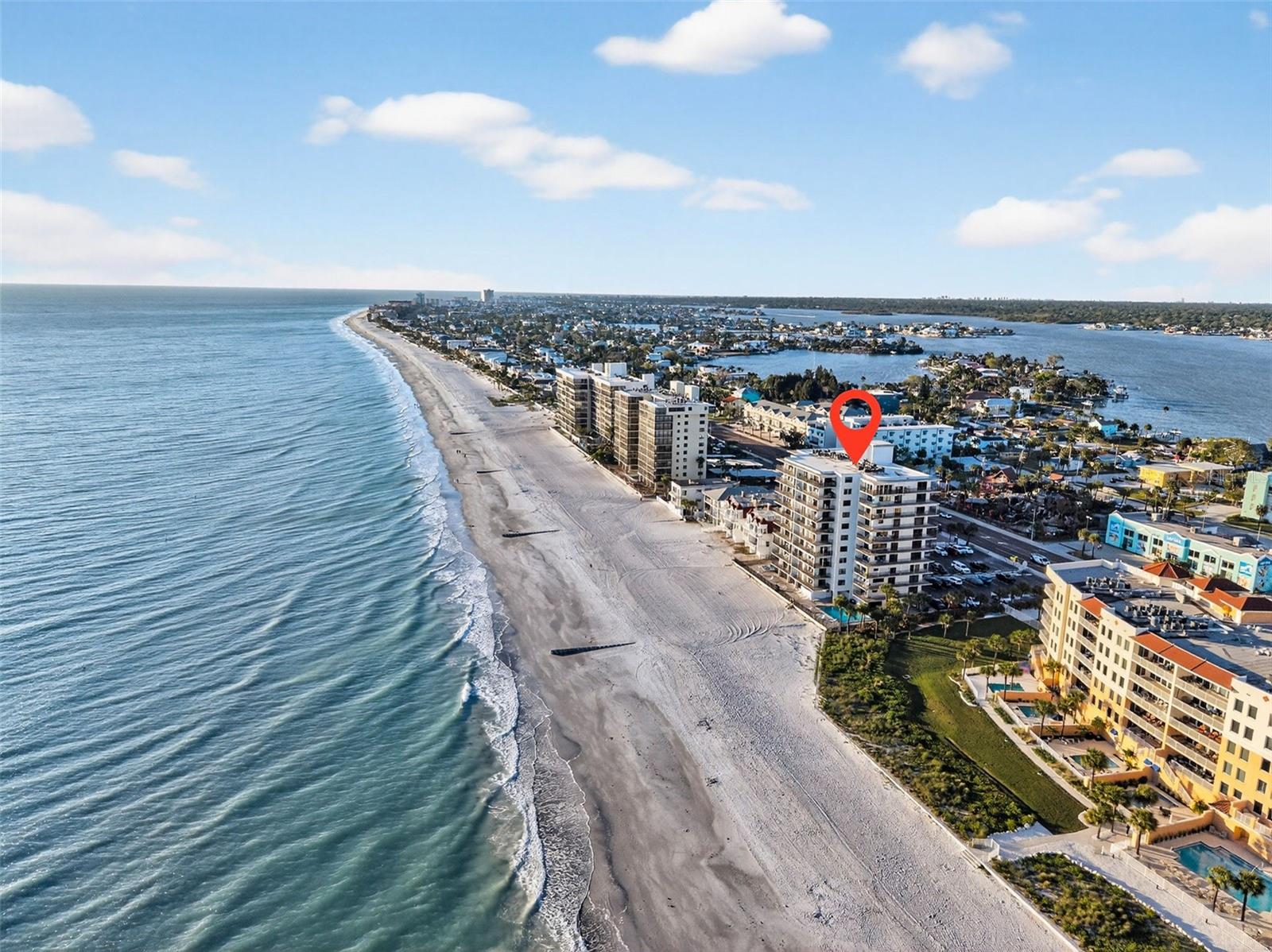 Image 39 of 43 For 15316 Gulf Boulevard 903