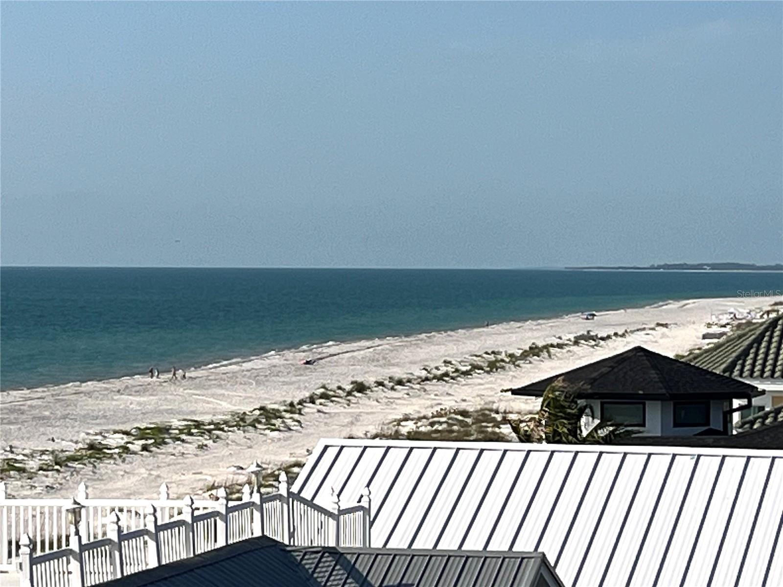 Image 13 of 80 For 880 Mandalay Avenue N414