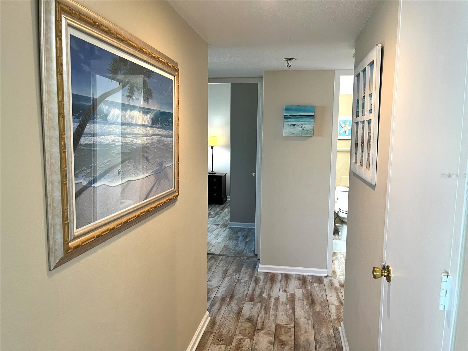 Image 34 of 80 For 880 Mandalay Avenue N414