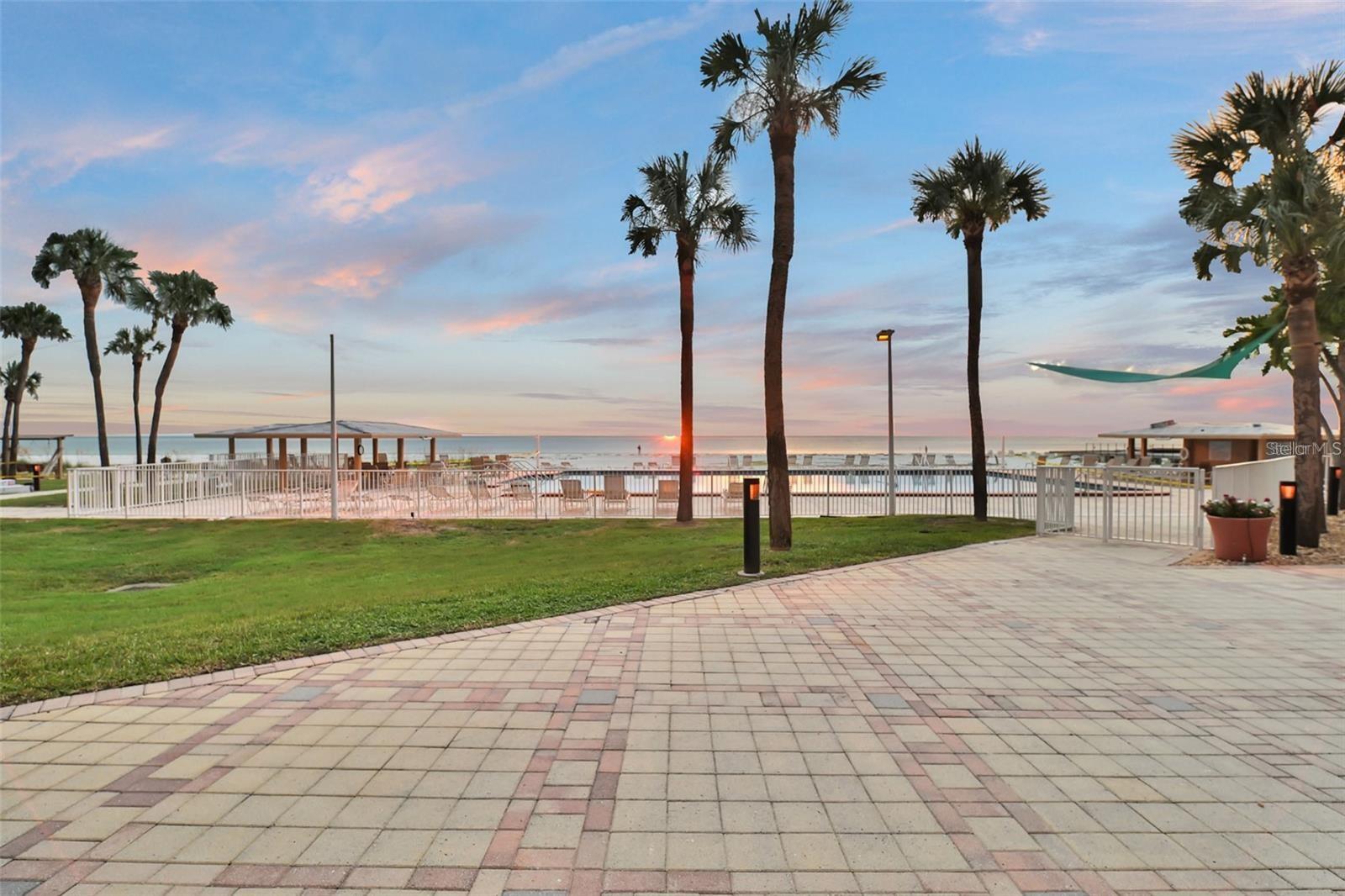 Image 50 of 80 For 880 Mandalay Avenue N414