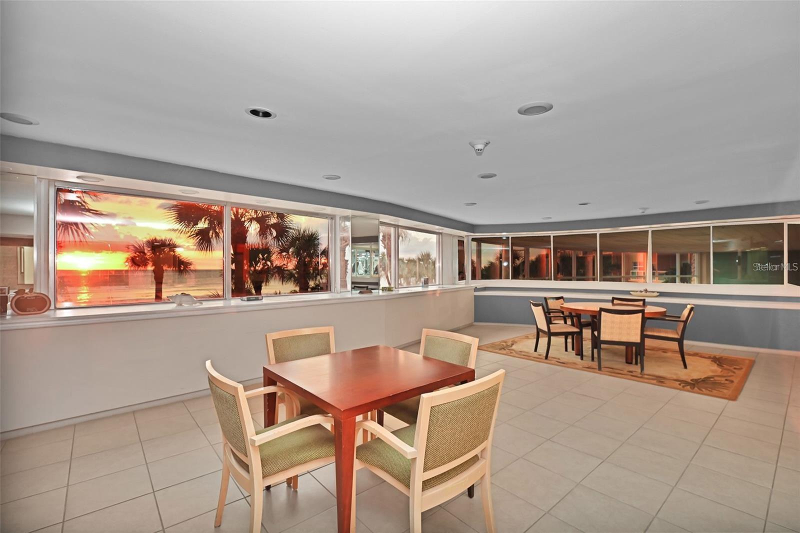 Image 61 of 80 For 880 Mandalay Avenue N414