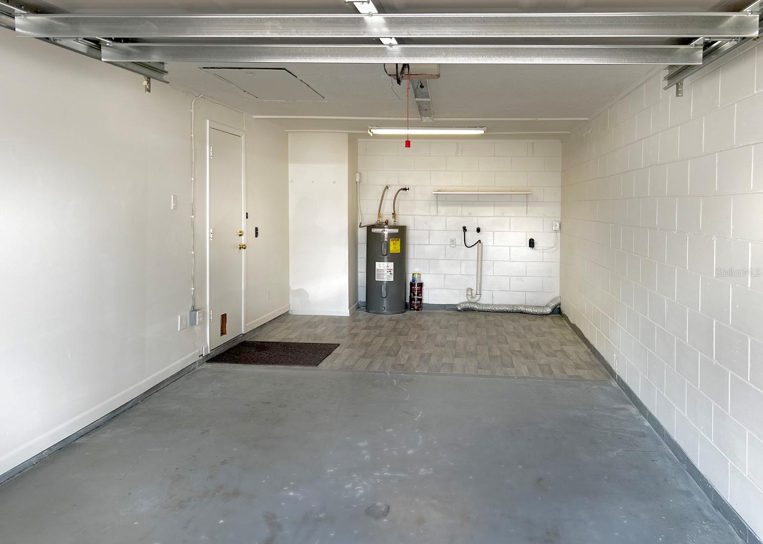 Image 20 of 26 For 2307 Merrily Circle N